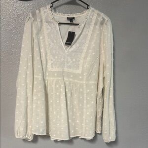 Torrid Ivory Textured Blouse 100% cotton
